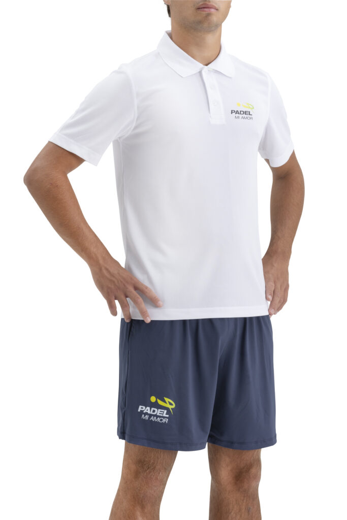 padel_blue_shorts_white_polo_shirt