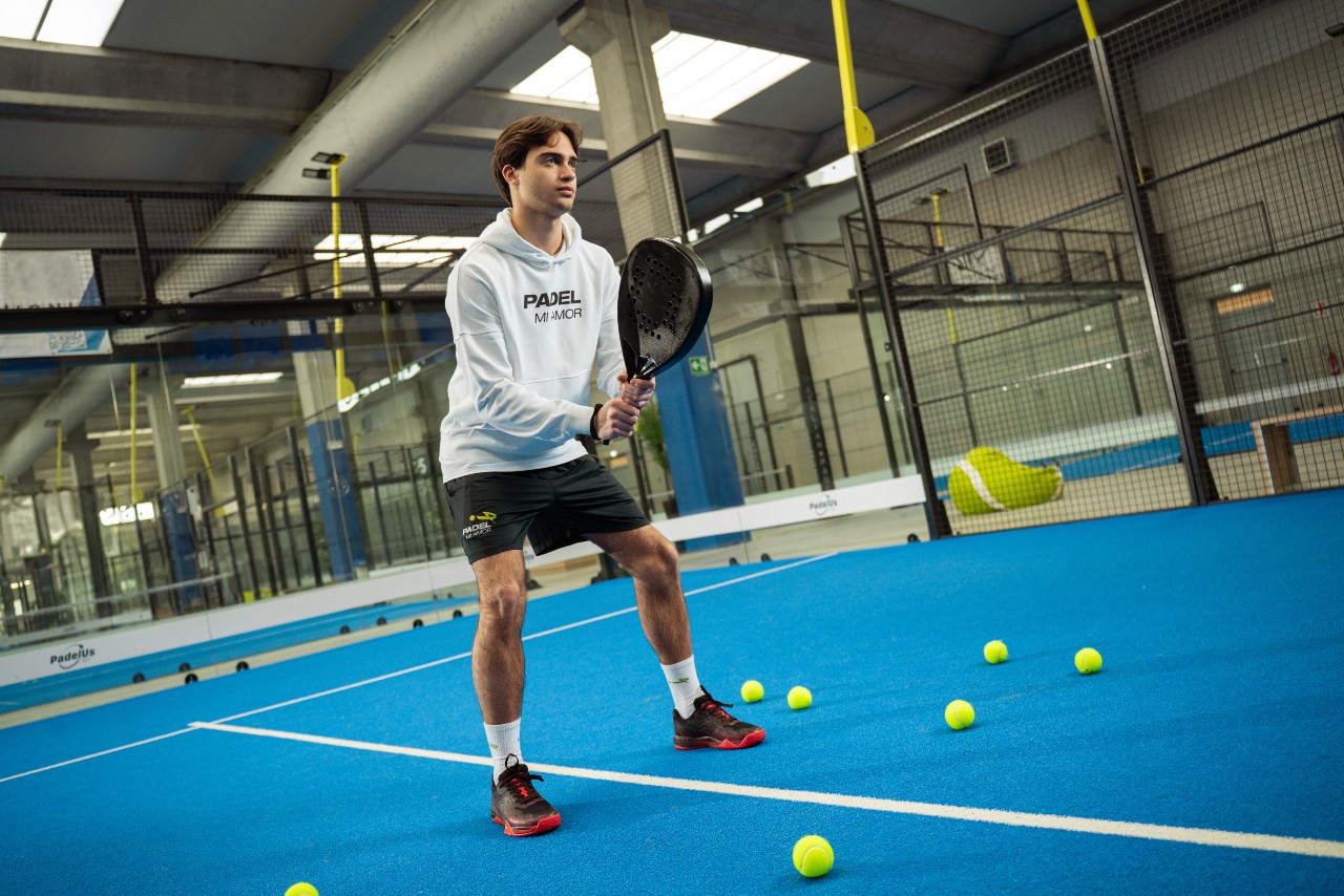 Padel player